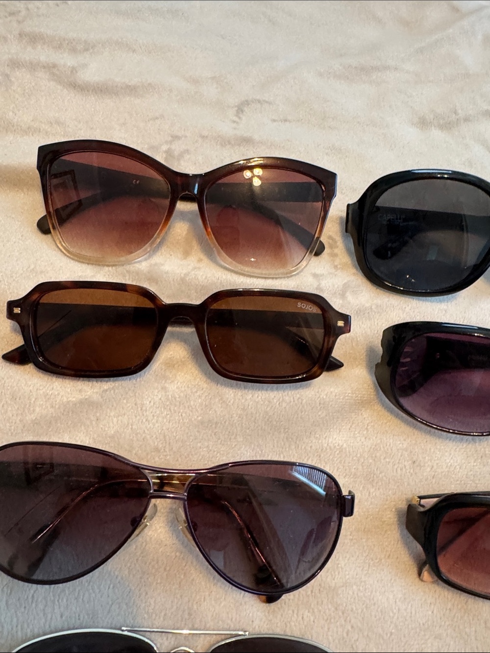 Assorted Women's Sunglasses - Black & Brown Styles - Picture 5 of 6